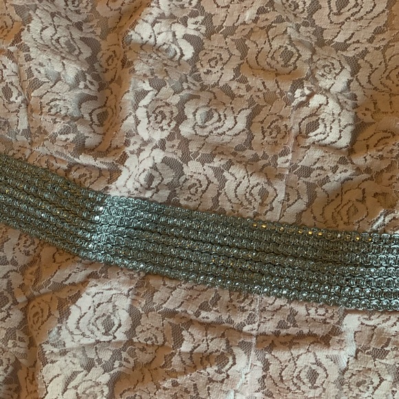 Tops skirts and dresses - price for each - Picture 2 of 15